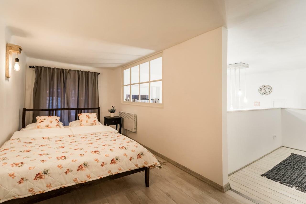 Bpr Vintage Garden Apartment With Terrace & Sauna Budapest Exterior foto